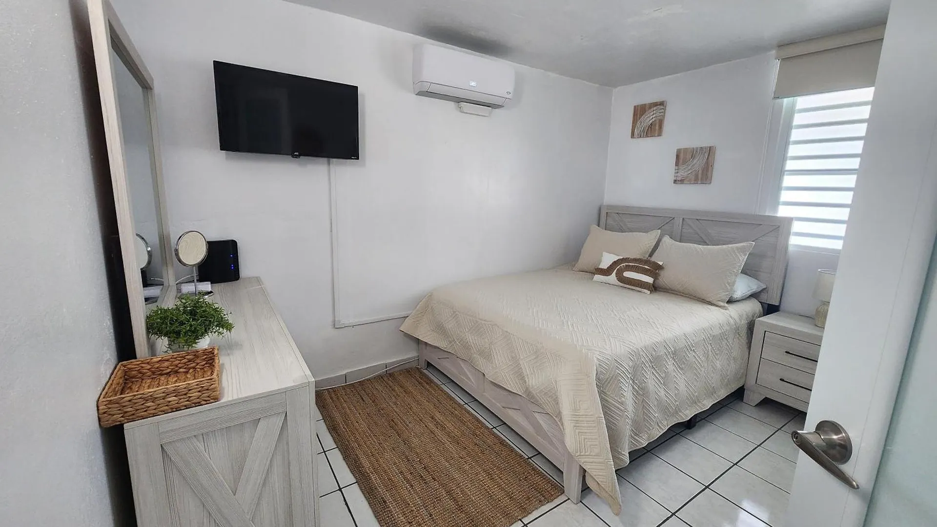 Close To Airport & San Juan, The Best In Bayamon Διαμέρισμα